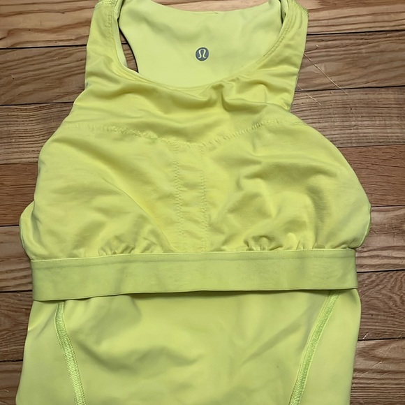 Lululemon Invigorate Training Tank Top - Picture 8 of 9